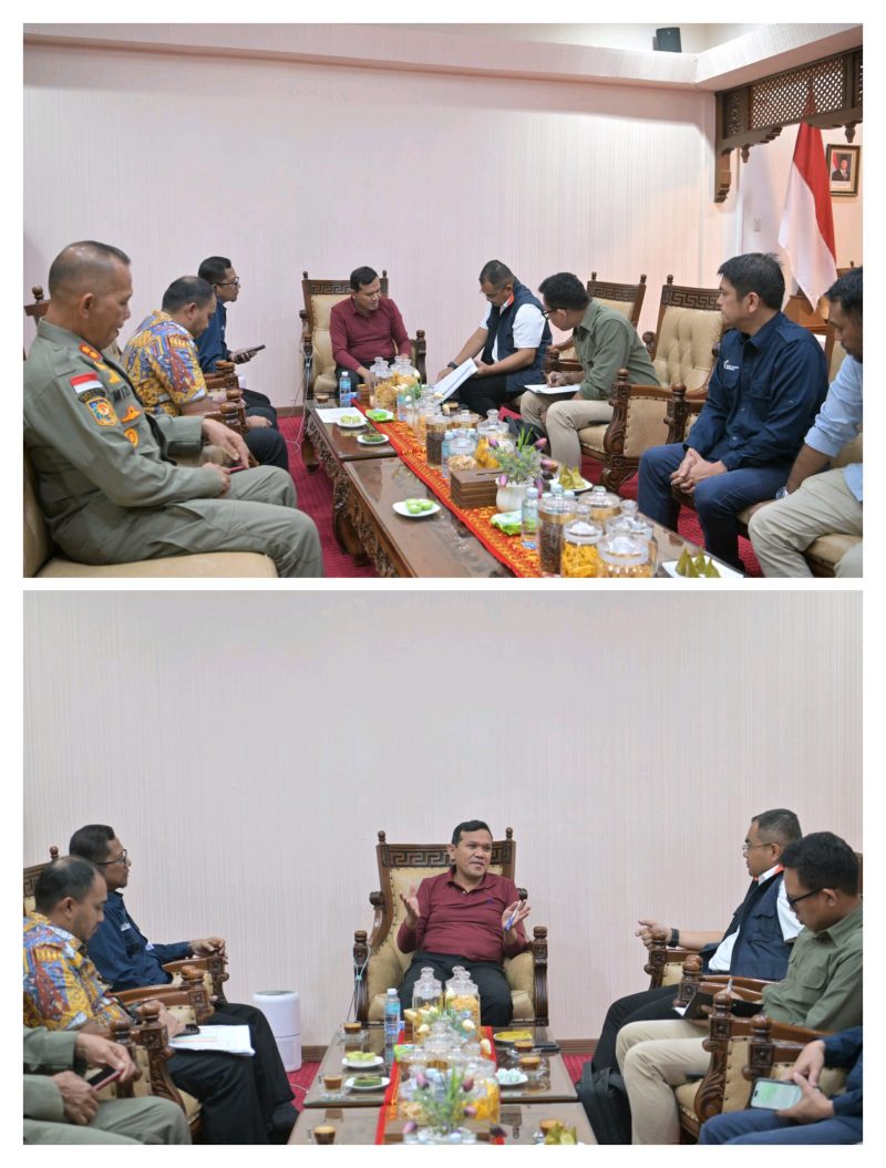 Wakil Gubernur Aceh, H. Fadlullah menerima Kunjungan Kerja Wakil Menteri BUMN Mahmuddin Yasin beserta rombongan di rumah dinas wakil Gubernur Aceh, Banda Aceh, 8/1/2026