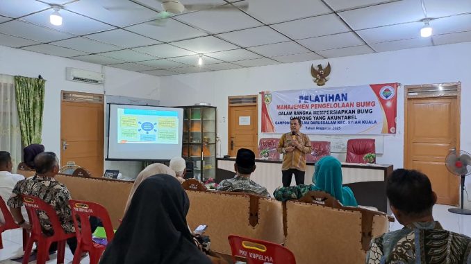 Kepala DPMG Kota Banda Aceh, melalui Kepala Bidang Pemberdayaan Ekonomi dan Kerja Sama, Fakrulrazi, S.T., M.M, menyampaikan bahwa pelatihan ini bertujuan untuk memperkuat kompetensi para pengelola BUMG di tingkat gampong, jum'at (23/01/2026).
