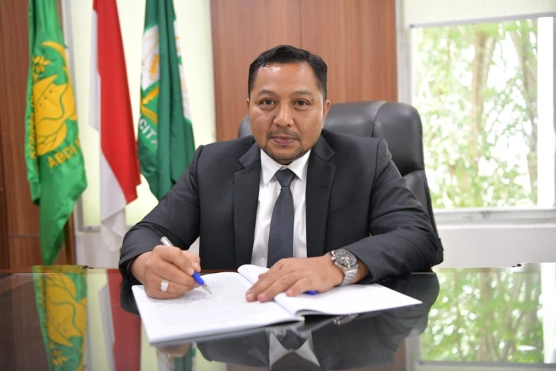 Gubernur Aceh, Muzakir Manaf atau Mualem, memerintahkan Kepala Badan Pengelolaan Keuangan Aceh (BPKA), Reza Saputra, S.STP., M.Si., untuk segera menagih kejelasan kepada pemerintah pusat, khususnya Kementerian Keuangan pada Minggu (25/01/2026)