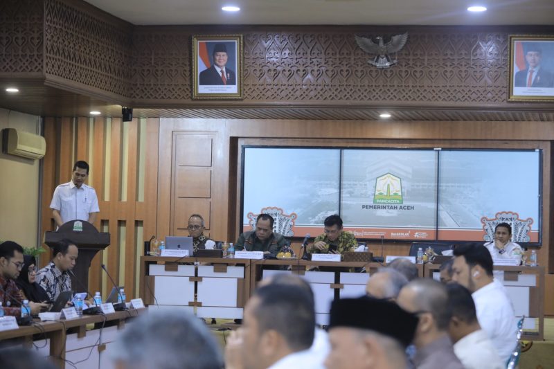 Sekda Aceh, M. Nasir, S.IP, MPA menghadiri serta membaca sambutan Gubernur Aceh pada acara Konsultasi Publik Rencana Induk Percepatan Rehabilitasi & Rekontruksi Pasca Bencana Prov. Aceh, Rabu, (04/02/2026).